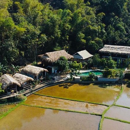 Little Mai Chau Home Stay ภายนอก รูปภาพ