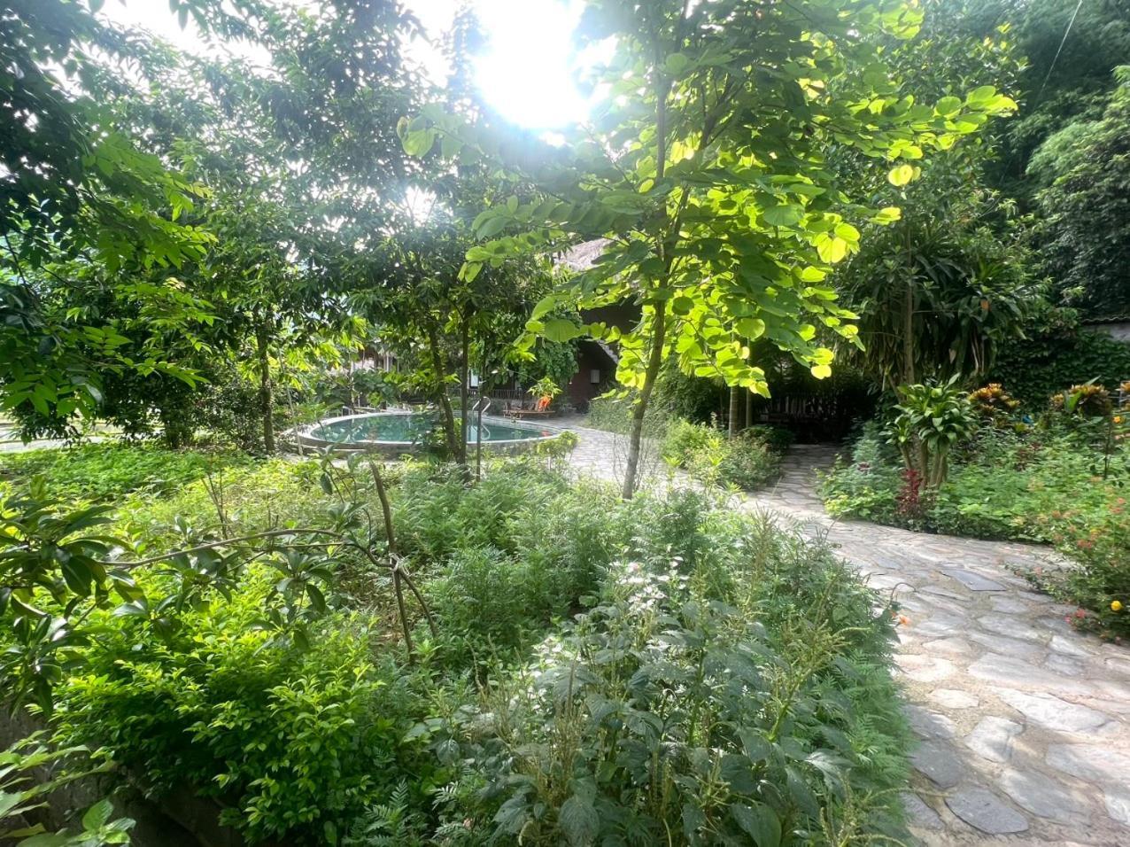 Little Mai Chau Home Stay ภายนอก รูปภาพ